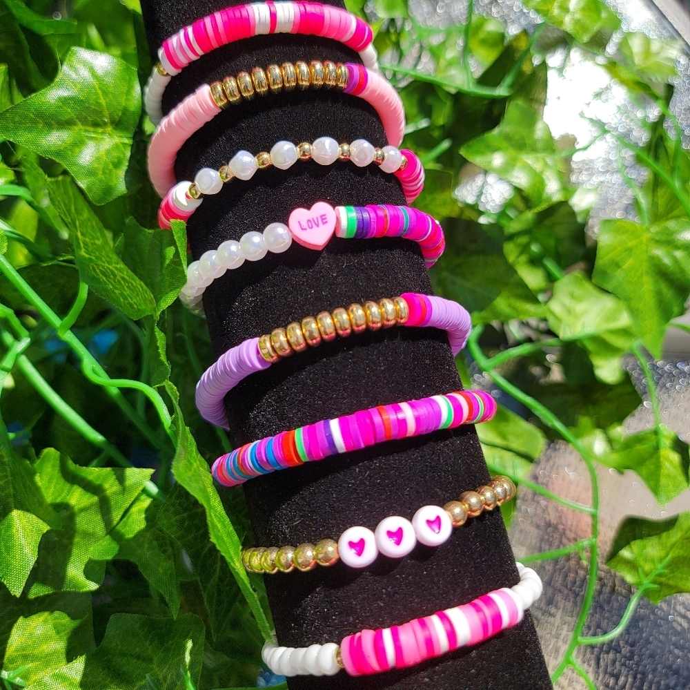Set of 8 friendship bracelets Taylor Swift